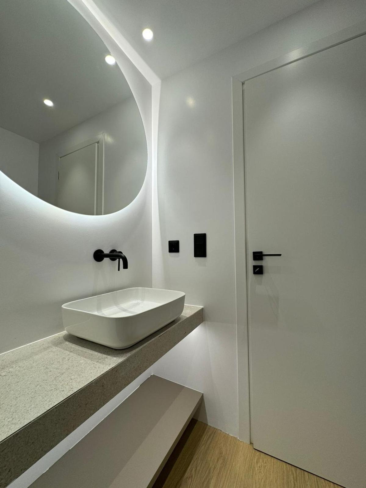 Portstay - Complex N71 Piraeus Luaran gambar